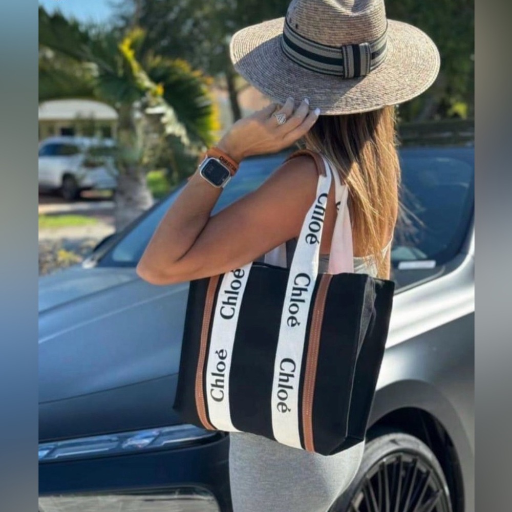 Great quality fashion tote bag!